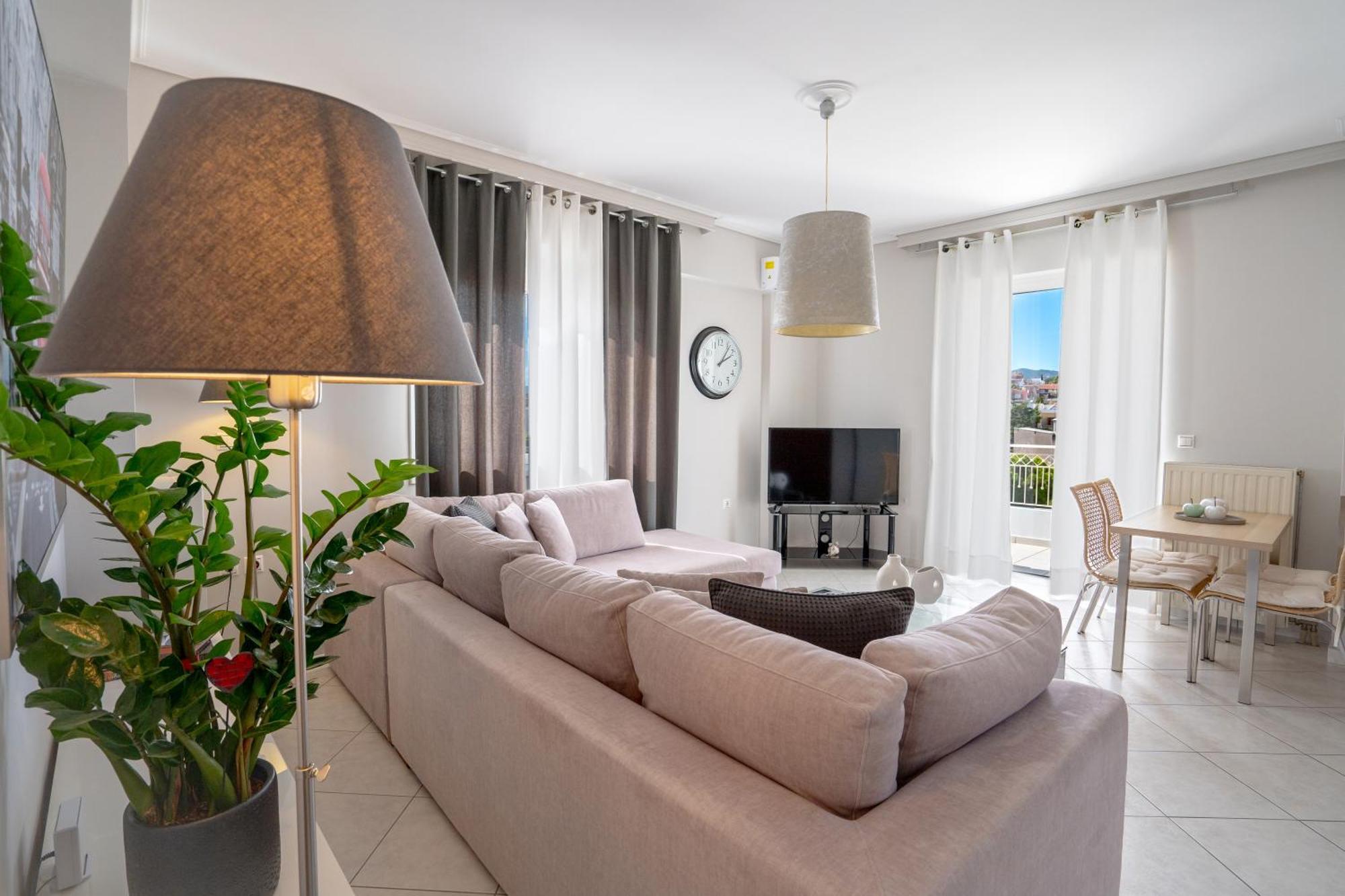 Luxury Apt Near The Airport Spáta Zewnętrze zdjęcie